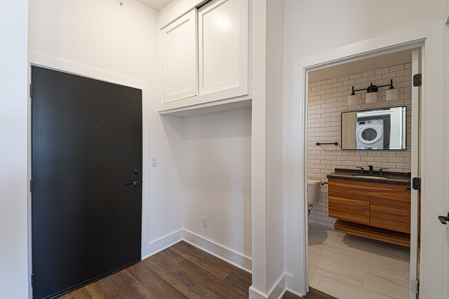 Foto del edificio - 1211 Bainbridge St