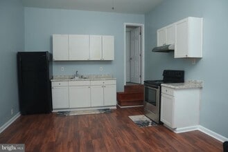 Building Photo - 9610 Prince William Dr