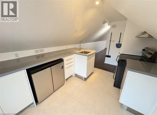 Photo du bâtiment - 41 Fairview Ave