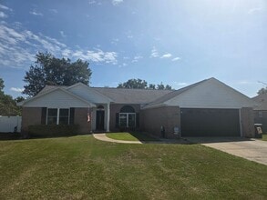 Building Photo - 1303 Sutherland Ct