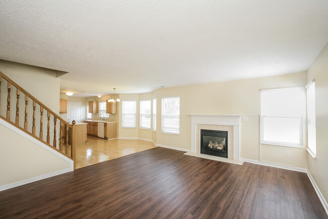 Foto del edificio - Large home with finished basement in Fishers!