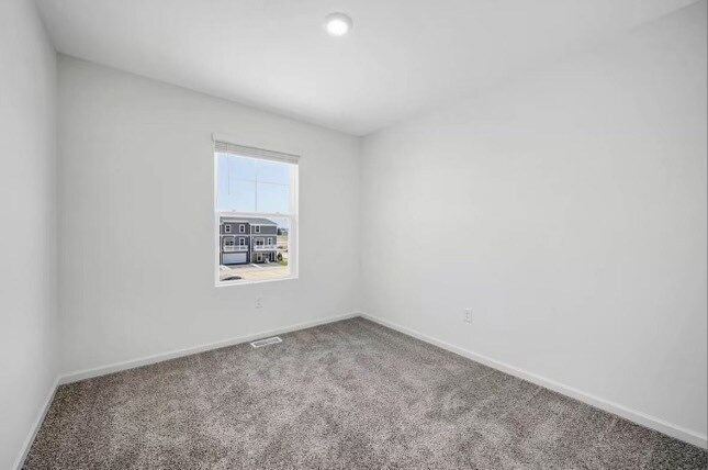 Foto del edificio - 2215 Glacier St
