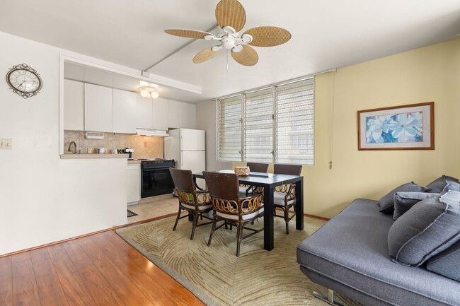 Foto del edificio - Fairway Villa in Waikiki (1BR, 1BA, 1PG, A...