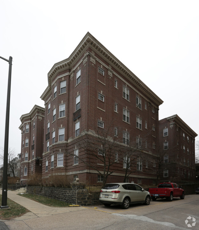 Building Photo - Chelten Arms Apartments