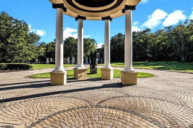 Foto del edificio - 609 Park Pl