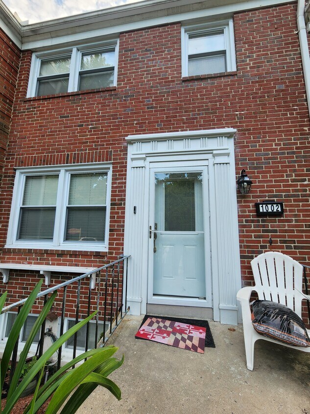 Primary Photo - 1002 Sanbourne Rd