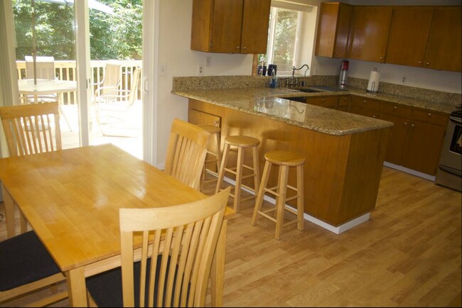 Foto del edificio - 2157 NE Wells Acres Rd