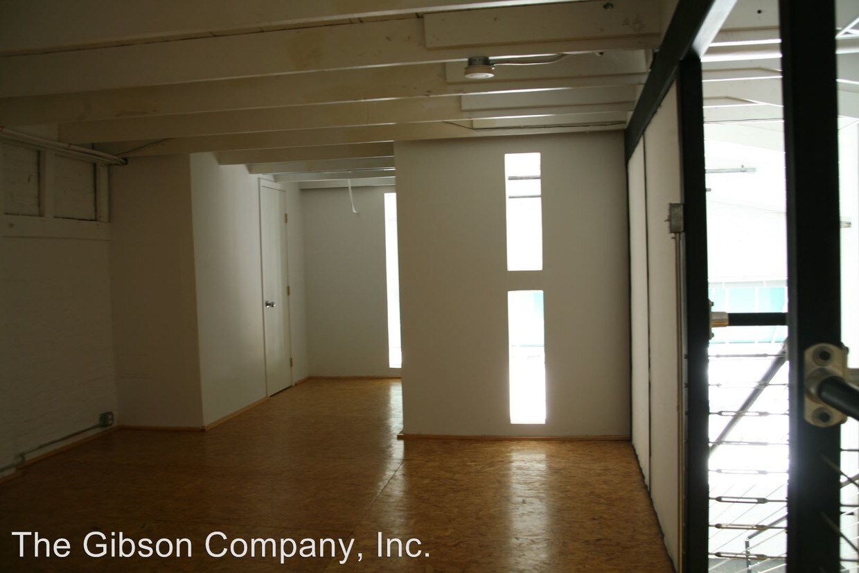 Building Photo - 2 br, 1.5 bath House - 840 Exposition Ave.