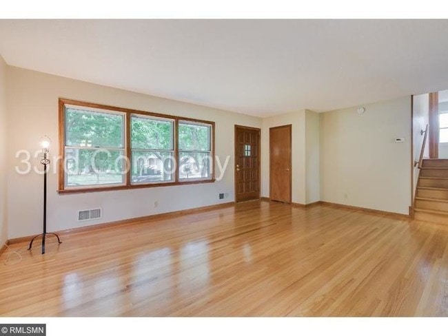 Building Photo - 4400 W 111th St