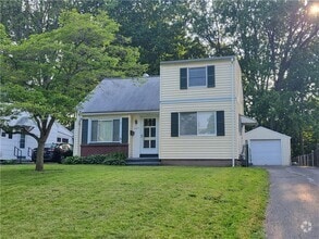 Building Photo - 223 Glenbrook Rd