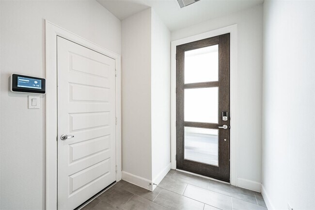 Building Photo - 2705 Eado Edge Ct