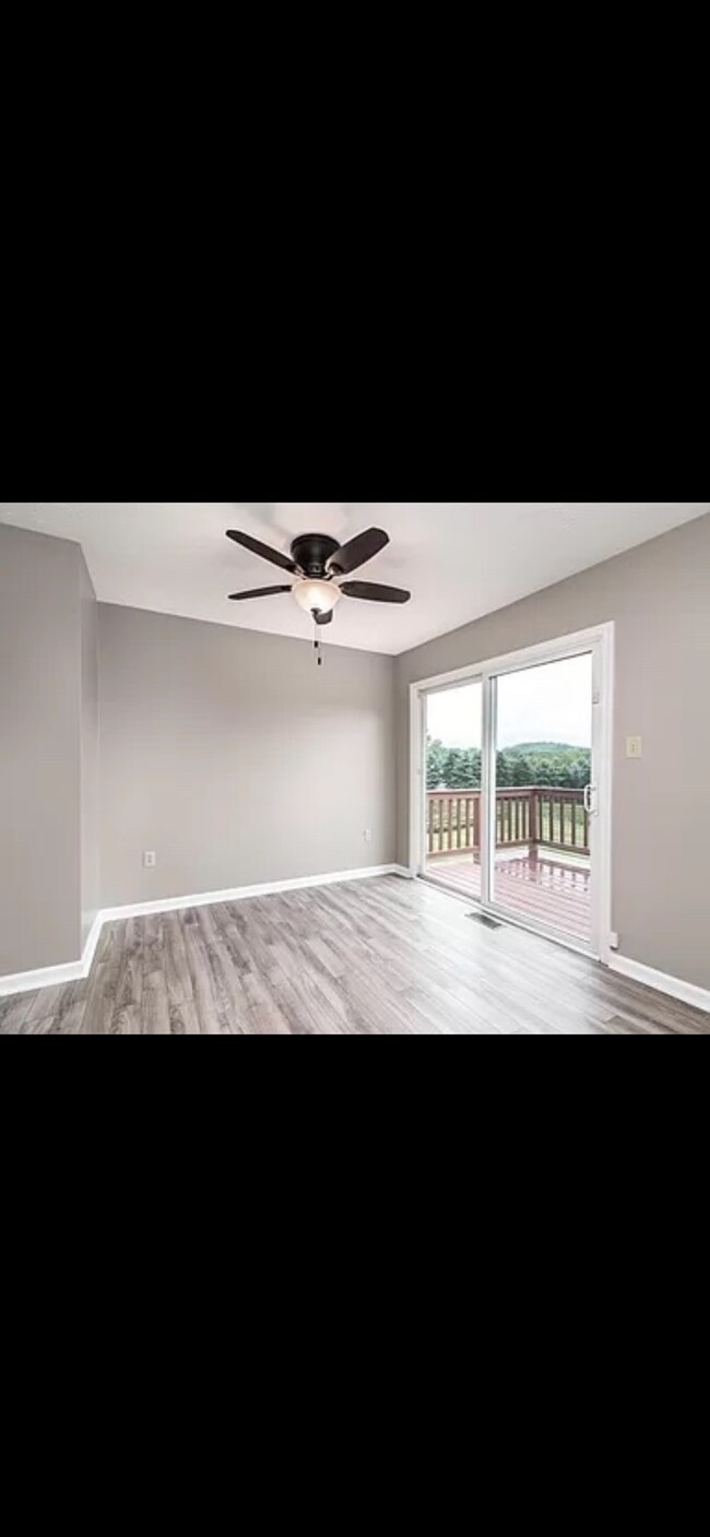 Building Photo - 81701 Lost Valley Dr