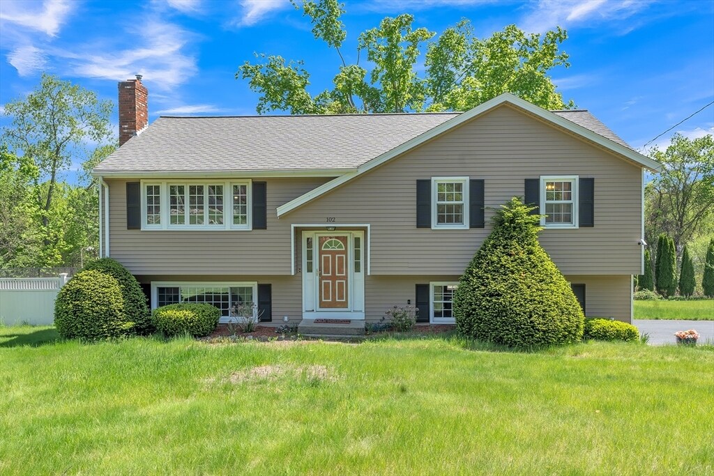 Foto principal - 102 Prospect St