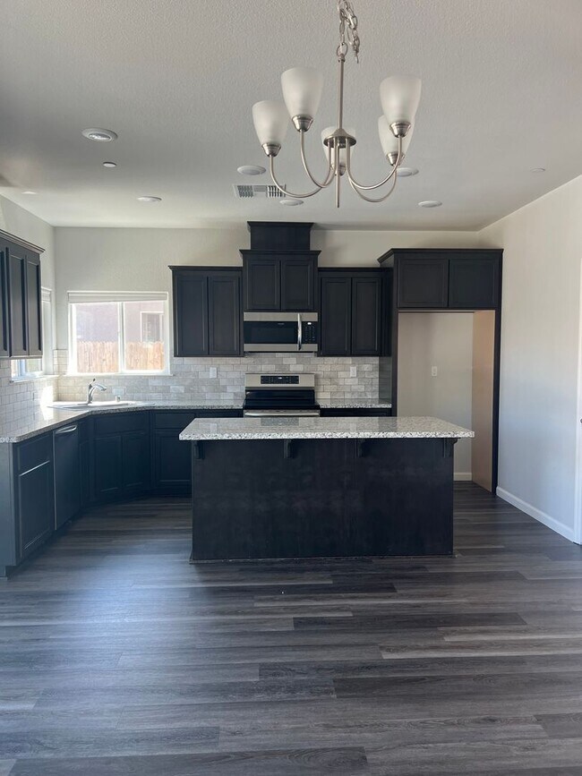 Foto del edificio - Castle Oaks Home