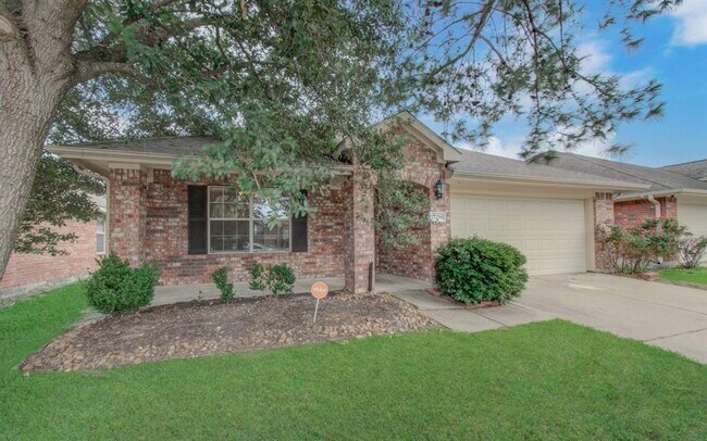 Building Photo - 12259 Lavon Dr