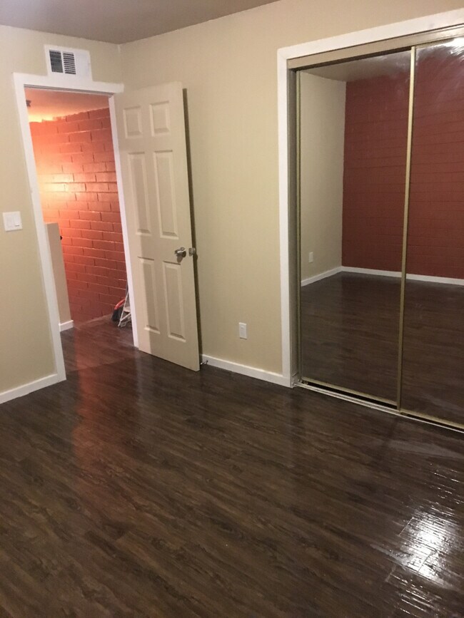 homes for rent in tempe az under $1000