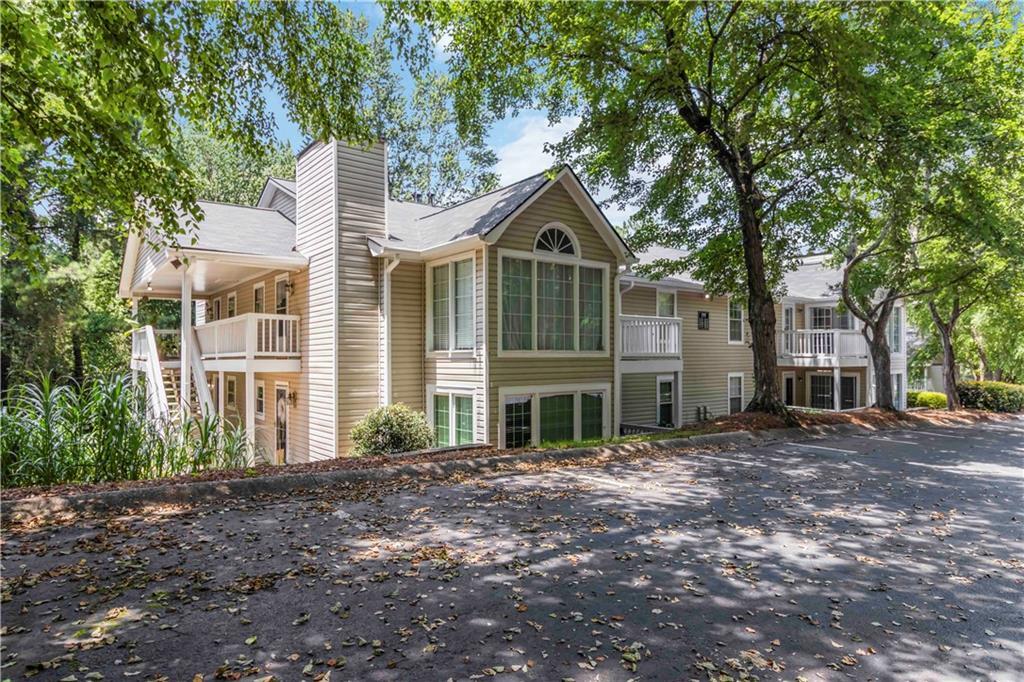 Foto principal - 1901 Countryside Pl