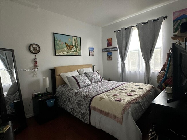 Foto del edificio - 6380 NW 114th Ave
