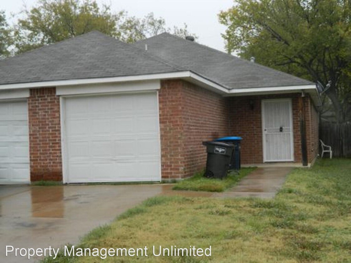 Foto principal - 3 br, 2 bath House - 1917 Birdell St