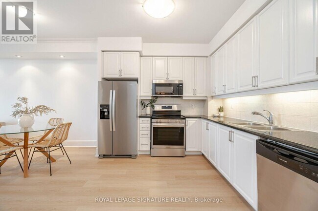 Building Photo - 3888 Duke of York Blvd