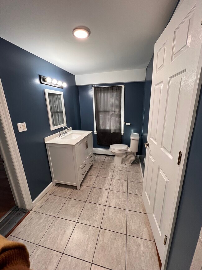 Baño del piso principal - 4855 Sandy Point Rd