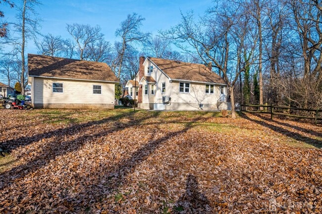 Building Photo - 92 Coleman St