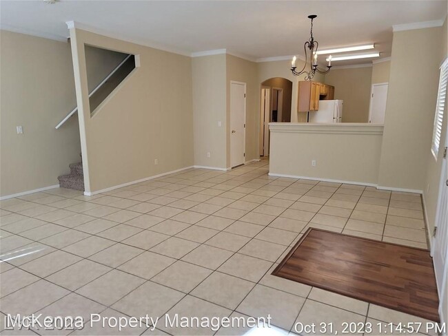Building Photo - 3 br, 2.5 bath House - 6463 Saddle Up Ave ...