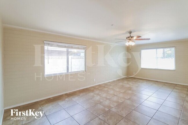 Foto del edificio - 2515 N 68th St