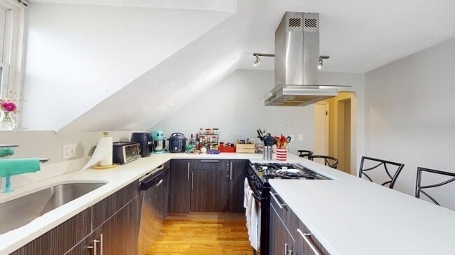 Foto del edificio - 5 Munroe St