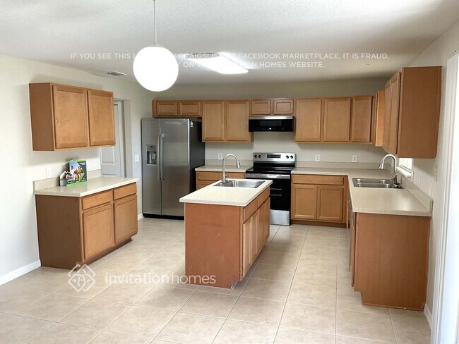 Building Photo - 1765 Sawgrass Dr SW