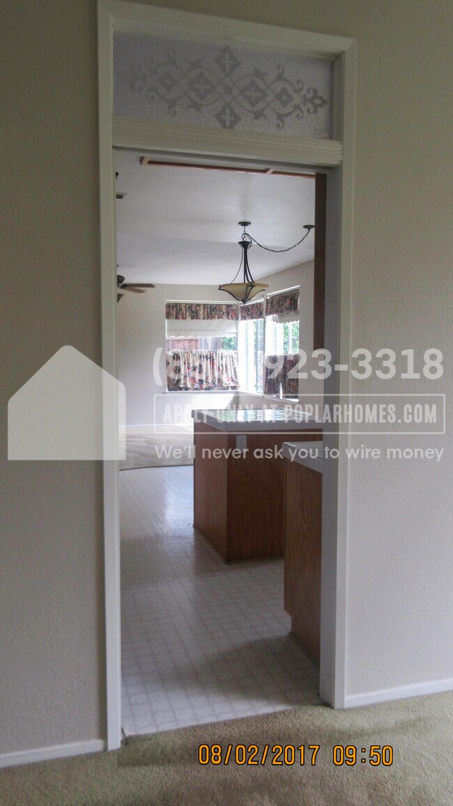 Building Photo - 43048 Calle Reva