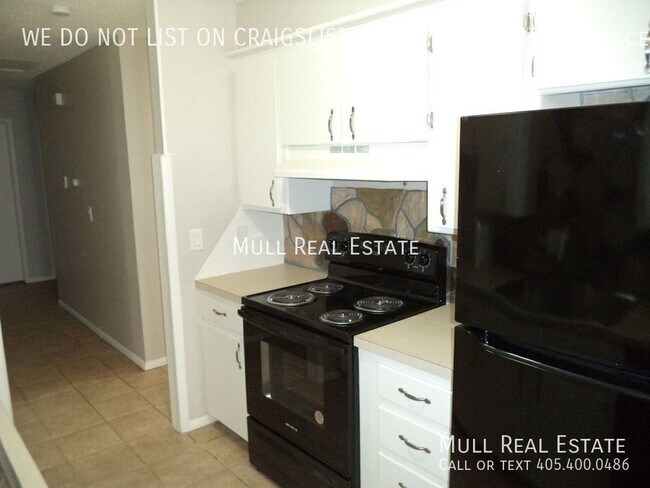 Foto del edificio - 5704 NW 33rd St