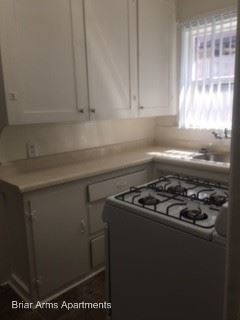 Building Photo - 335 S 200 E