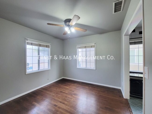 Foto del edificio - 6916 E. Peabody-