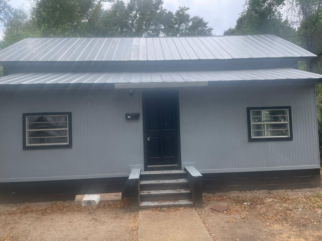 212 Edna St, Hattiesburg, MS 39401 House Rental in Hattiesburg, MS