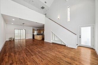 Building Photo - 4427 Eigel St