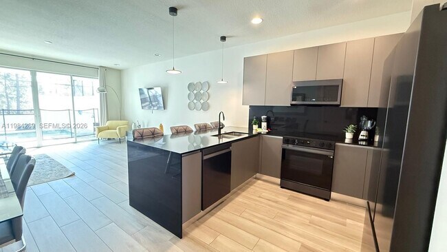 Foto del edificio - 1400 Peaceful Nature Wy