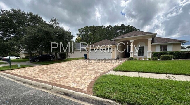 Building Photo - 13951 Summer Breeze Dr