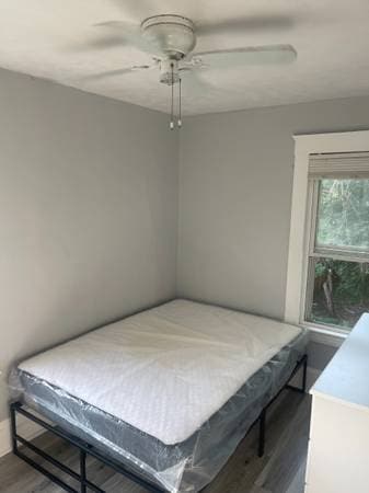 Foto del edificio - 9202 Edmunds Ave