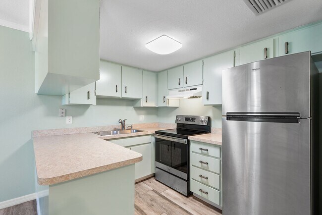 Foto del edificio - Bear Creek Apartments (1)