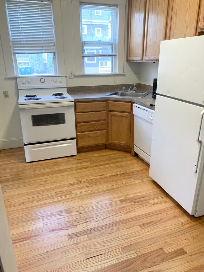 Foto del edificio - 524 S Forest Ave