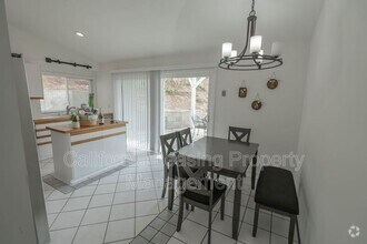 Building Photo - 27412 Garza Dr