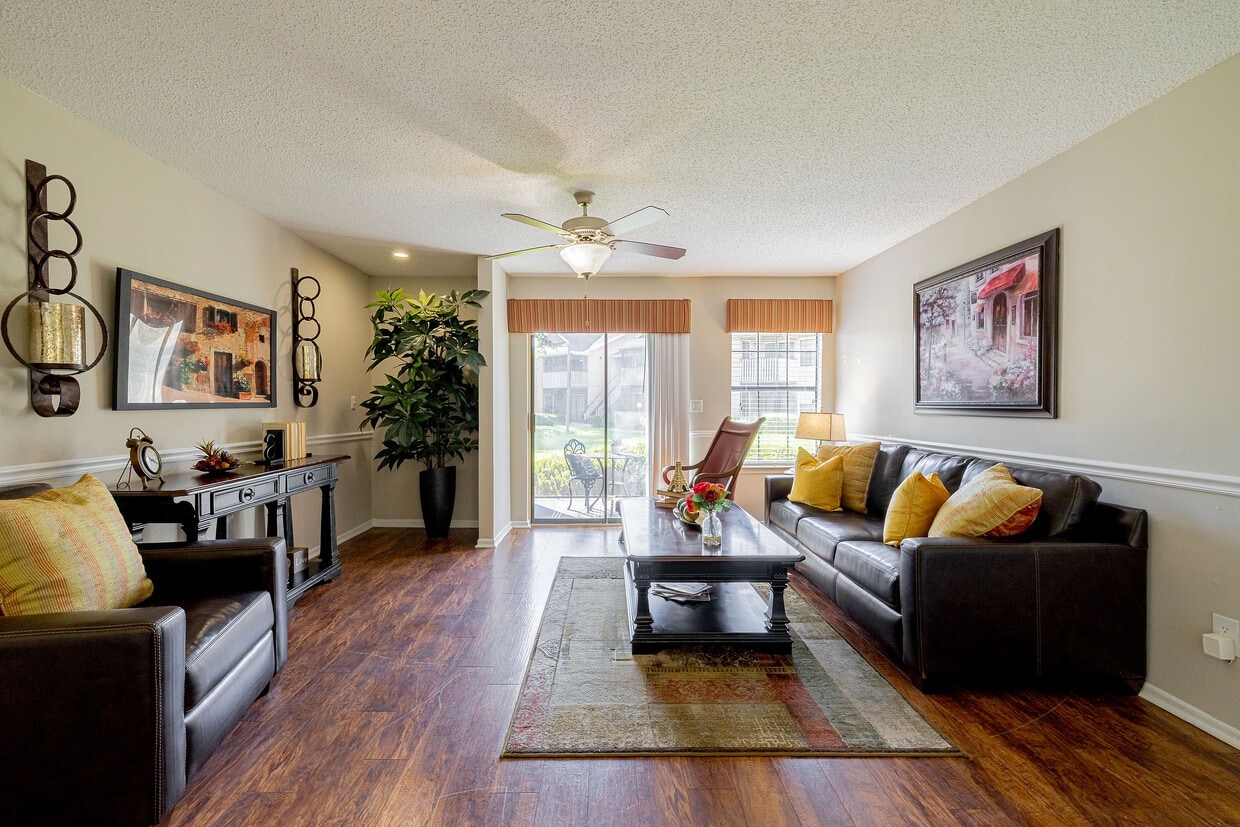 001_Palermo_1B_1310_0925_S - The Park at Palermo Apartments