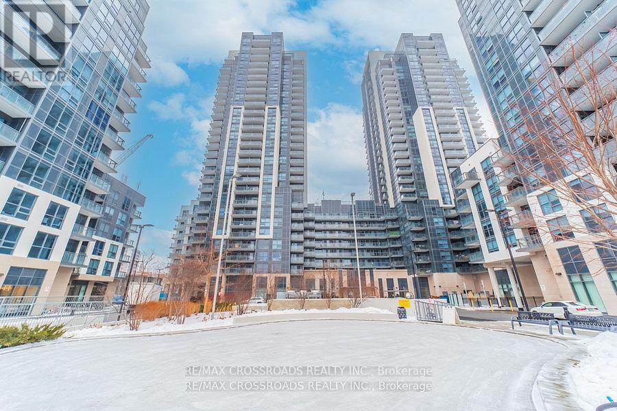 Photo principale - 20-1920 Meadowglen Pl