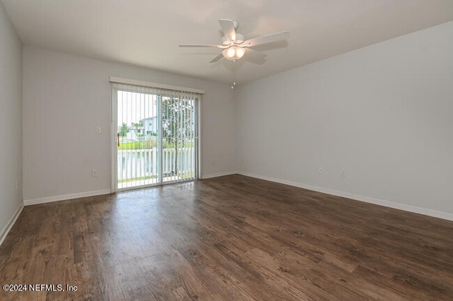 Foto del edificio - 541 EISEMAN Way