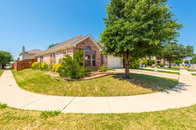Corner - 9101 Brook Hill Ln