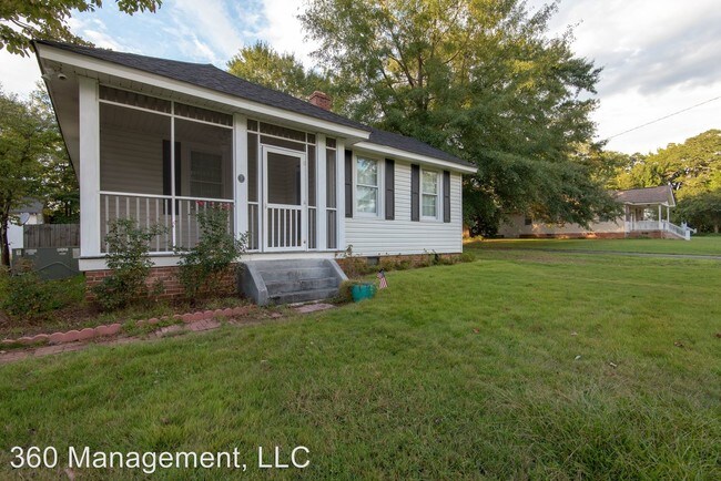 Building Photo - 2 br, 1 bath House - 2900 3rd Avenue