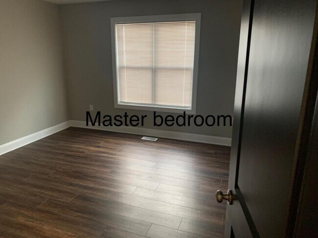 Foto del edificio - 135 Emanuel Cout