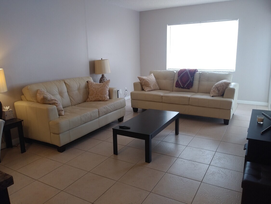 6501 Winfield Blvd Unit 56, Margate, FL 33063 Condo for Rent in