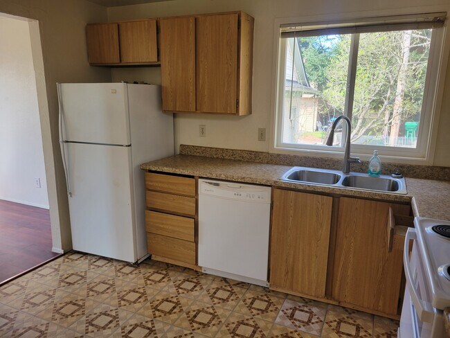Foto del edificio - 8732 14th Ave NW